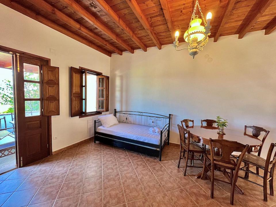 Litois Houses Patmos Sapsila Экстерьер фото